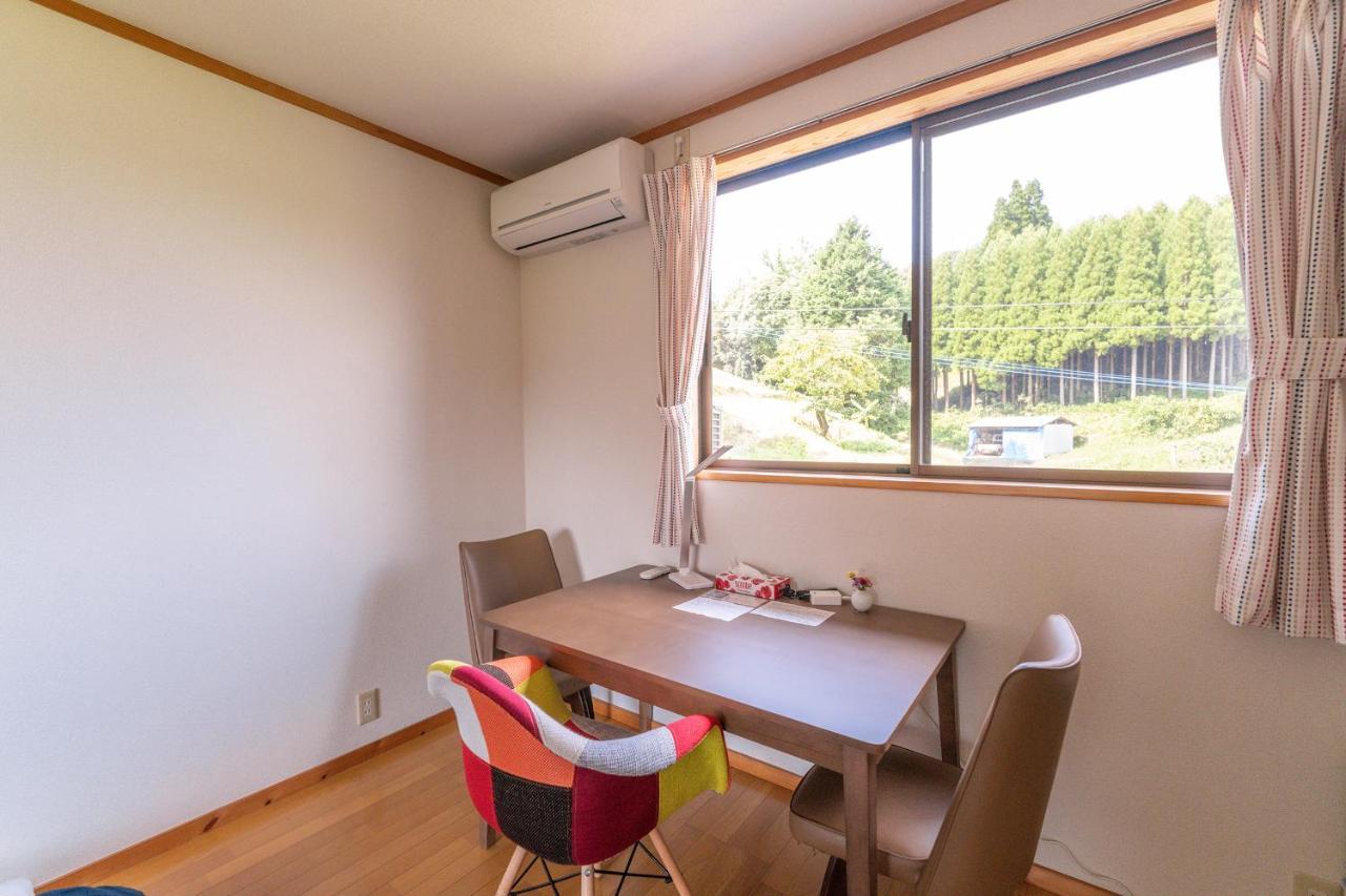 Share Creative&Bed Adonoan Pension Takeo Buitenkant foto