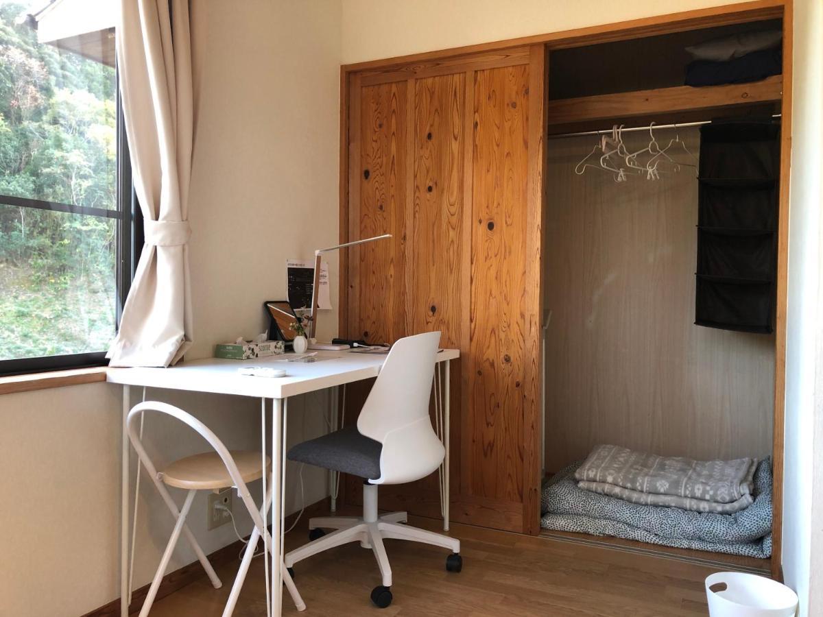 Share Creative&Bed Adonoan Pension Takeo Buitenkant foto